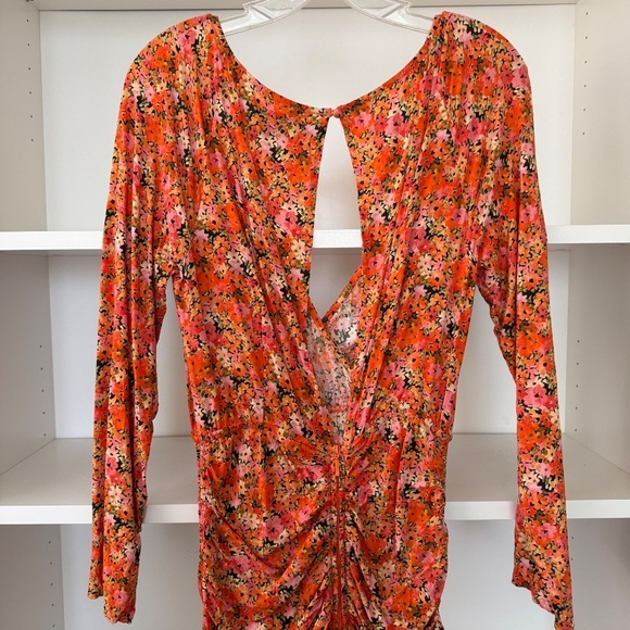 FINDERS KEEPERS Floral Bloom Mini Dress Garden Party - Picture 9 of 12